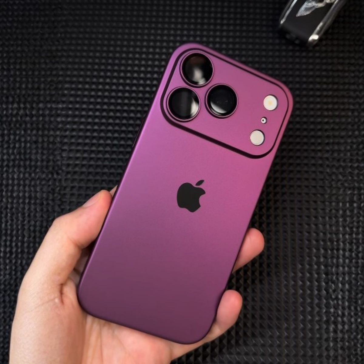 Mat Special iPhone Kılıfı