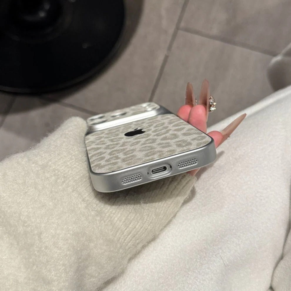Premium Leopar Desenli iPhone Kılıfı